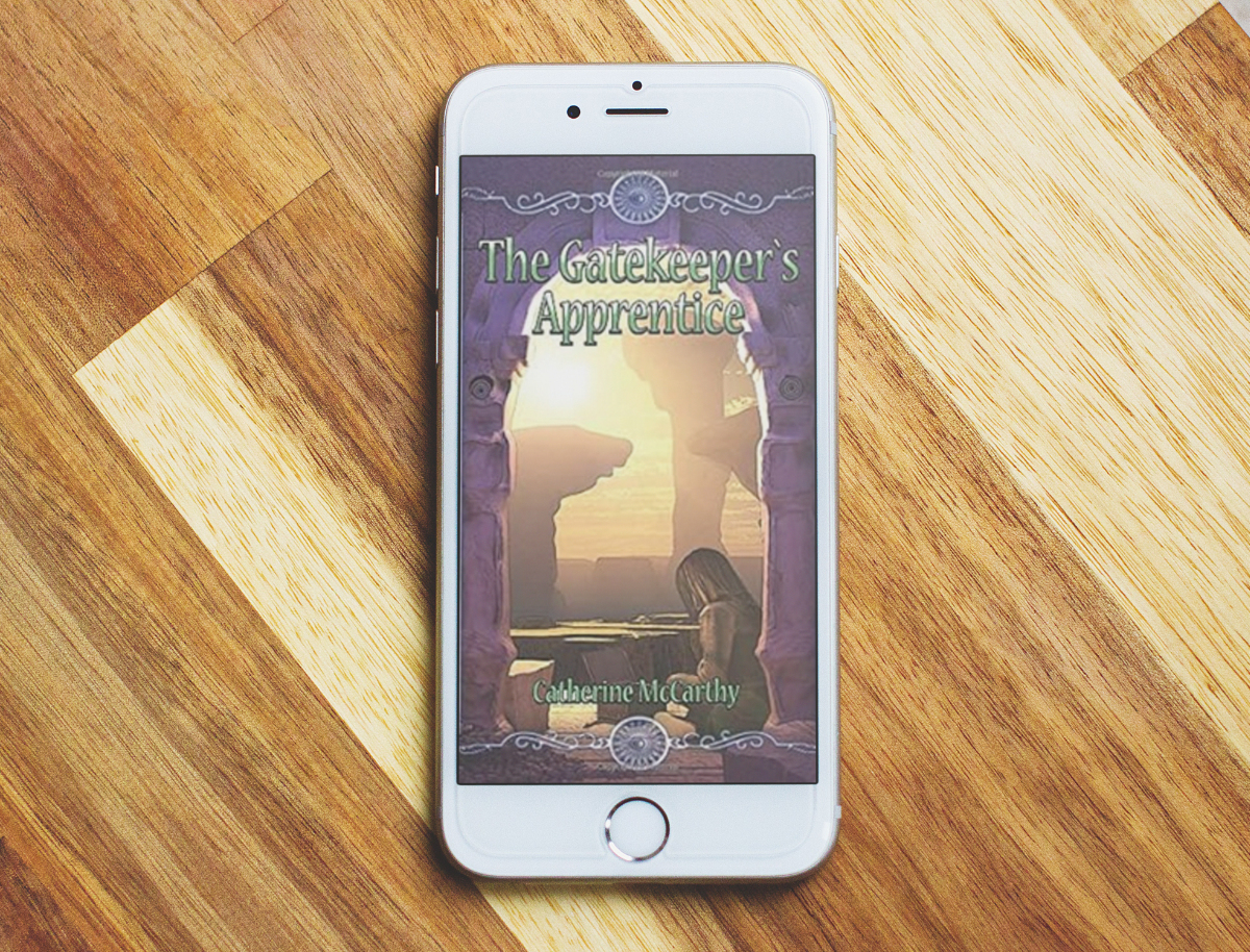 Book Review: The Gatekeeper’s Apprentice by Catherine McCarthy