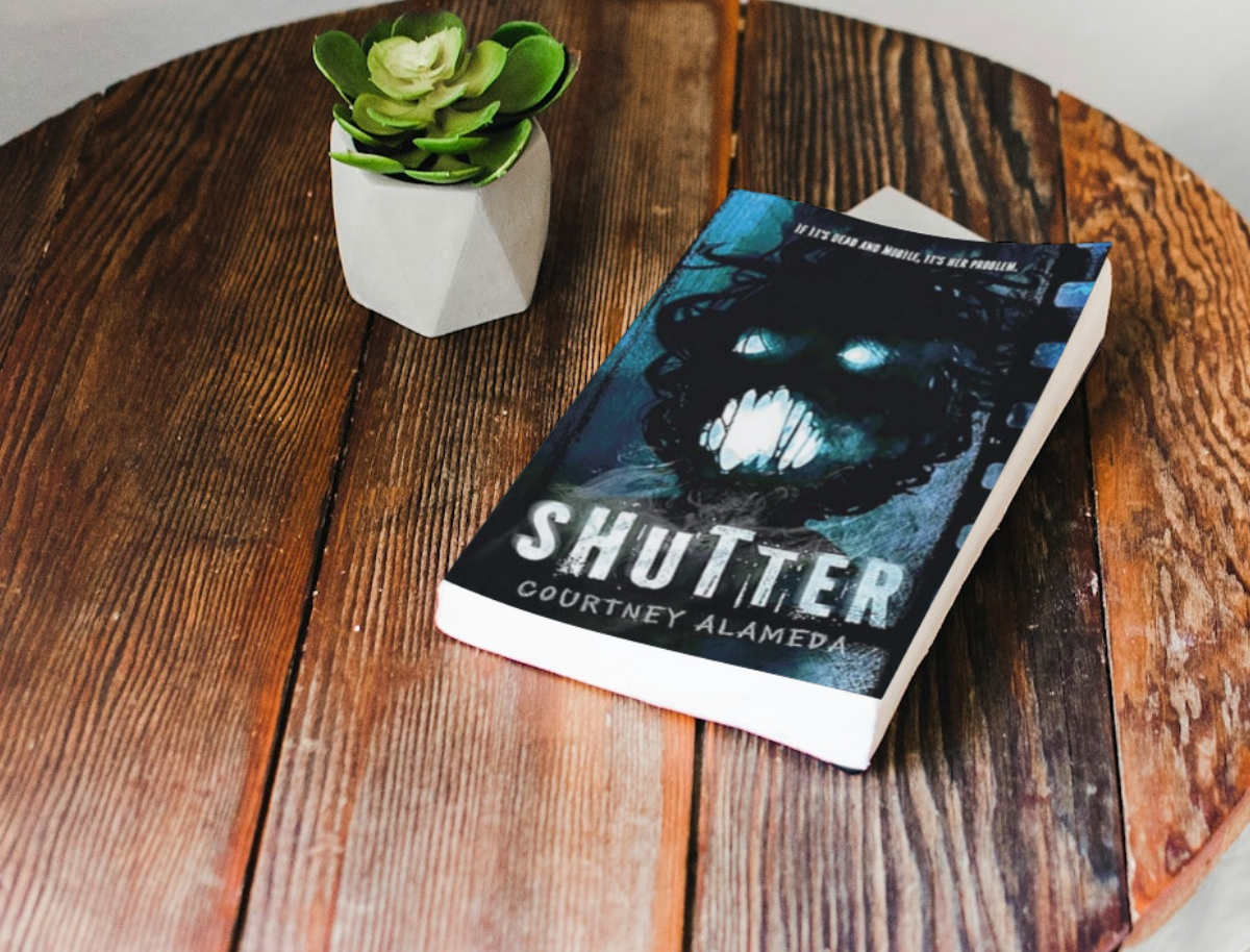 Book Review: Shutter by Courtney Alameda